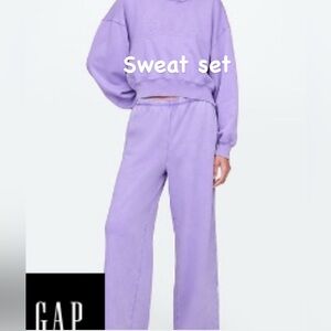 GAP Purple Sweat Set Size Large